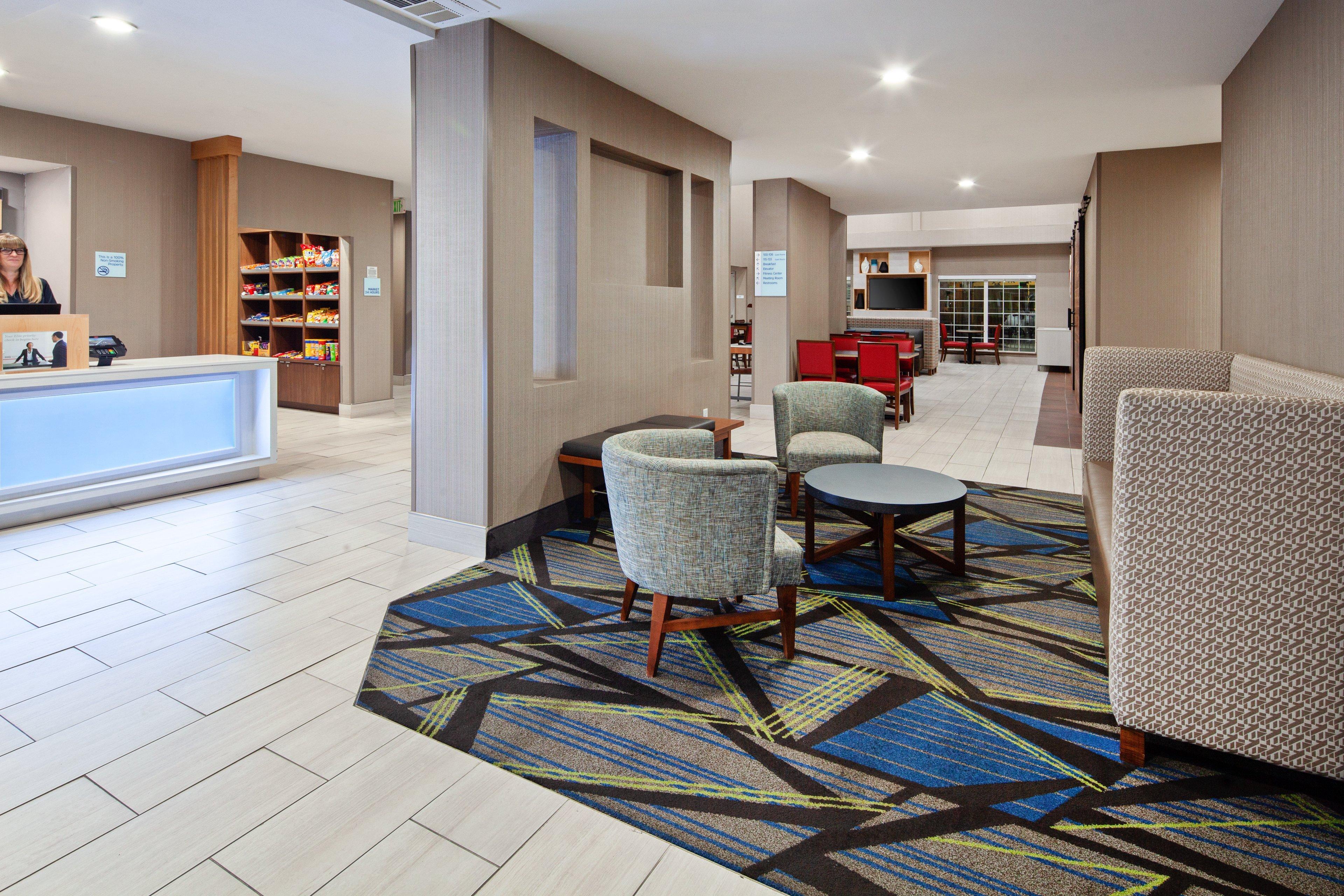 Holiday Inn Express & Suites - Tulare By Ihg Exteriér fotografie