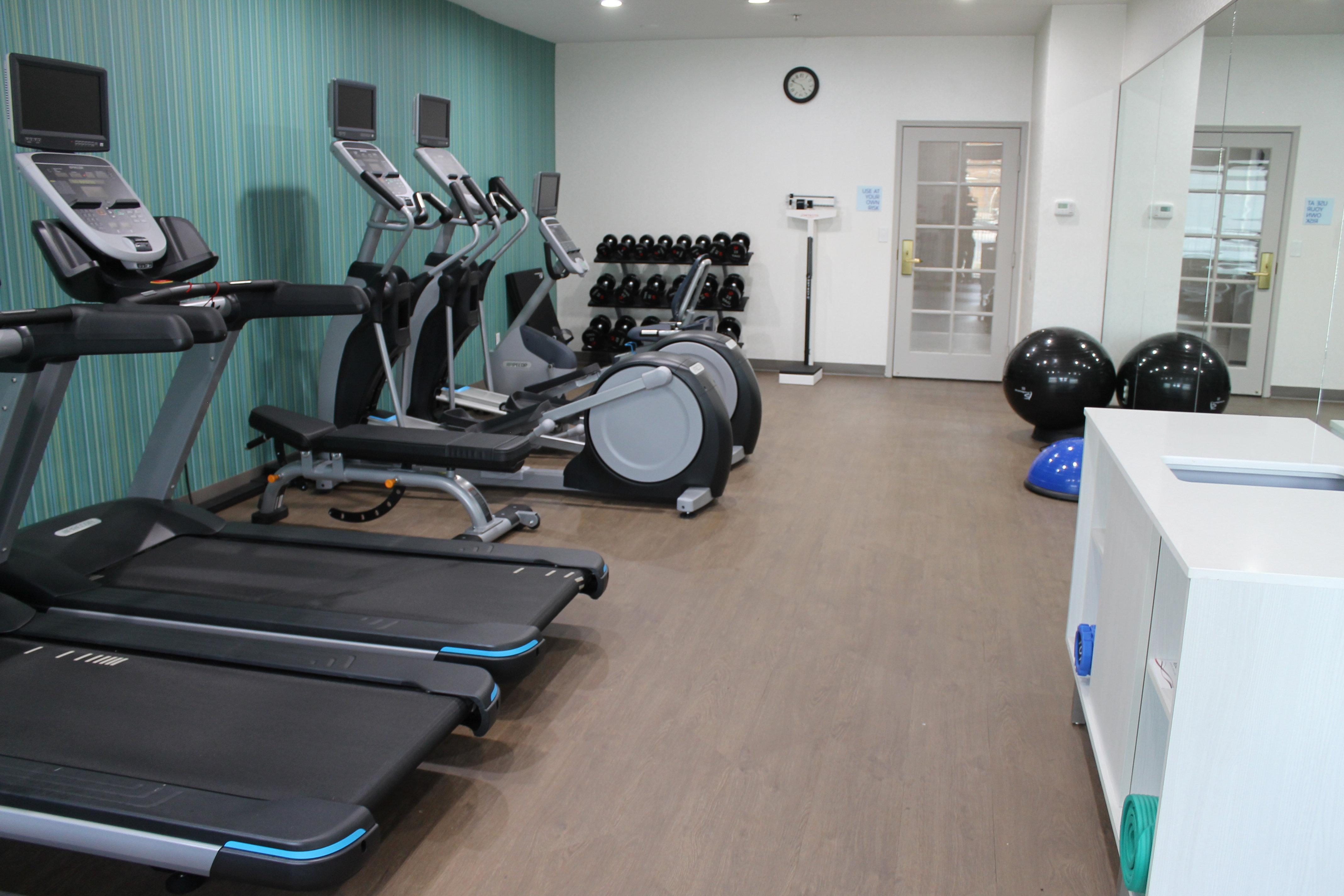 Holiday Inn Express & Suites - Tulare By Ihg Exteriér fotografie